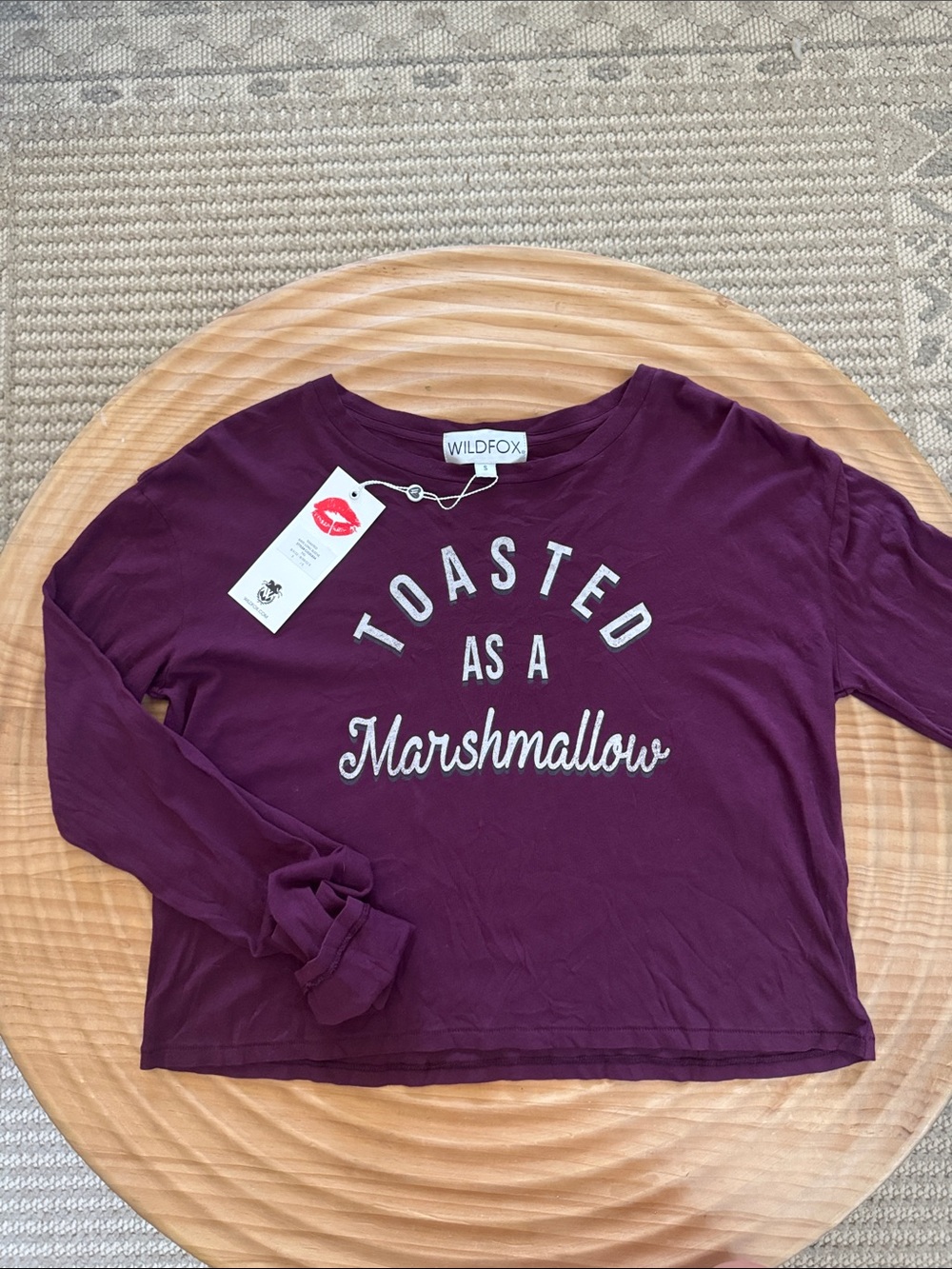 Wildfox women’s Long Sleeve Crop Tee in Plum with White Graphic